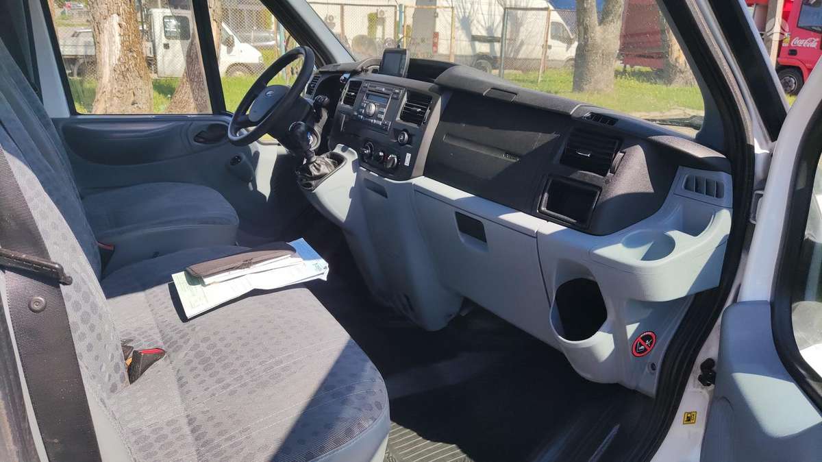 Ford Transit 2013 — photo 17