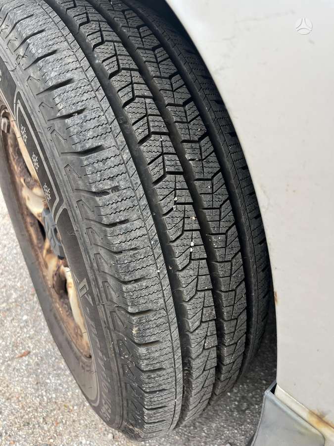 Suzuki Vitara 2006 — photo 11