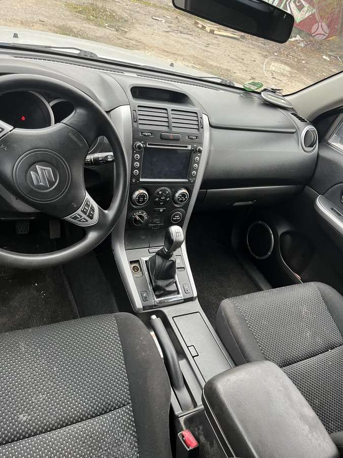 Suzuki Vitara 2006 — photo 6