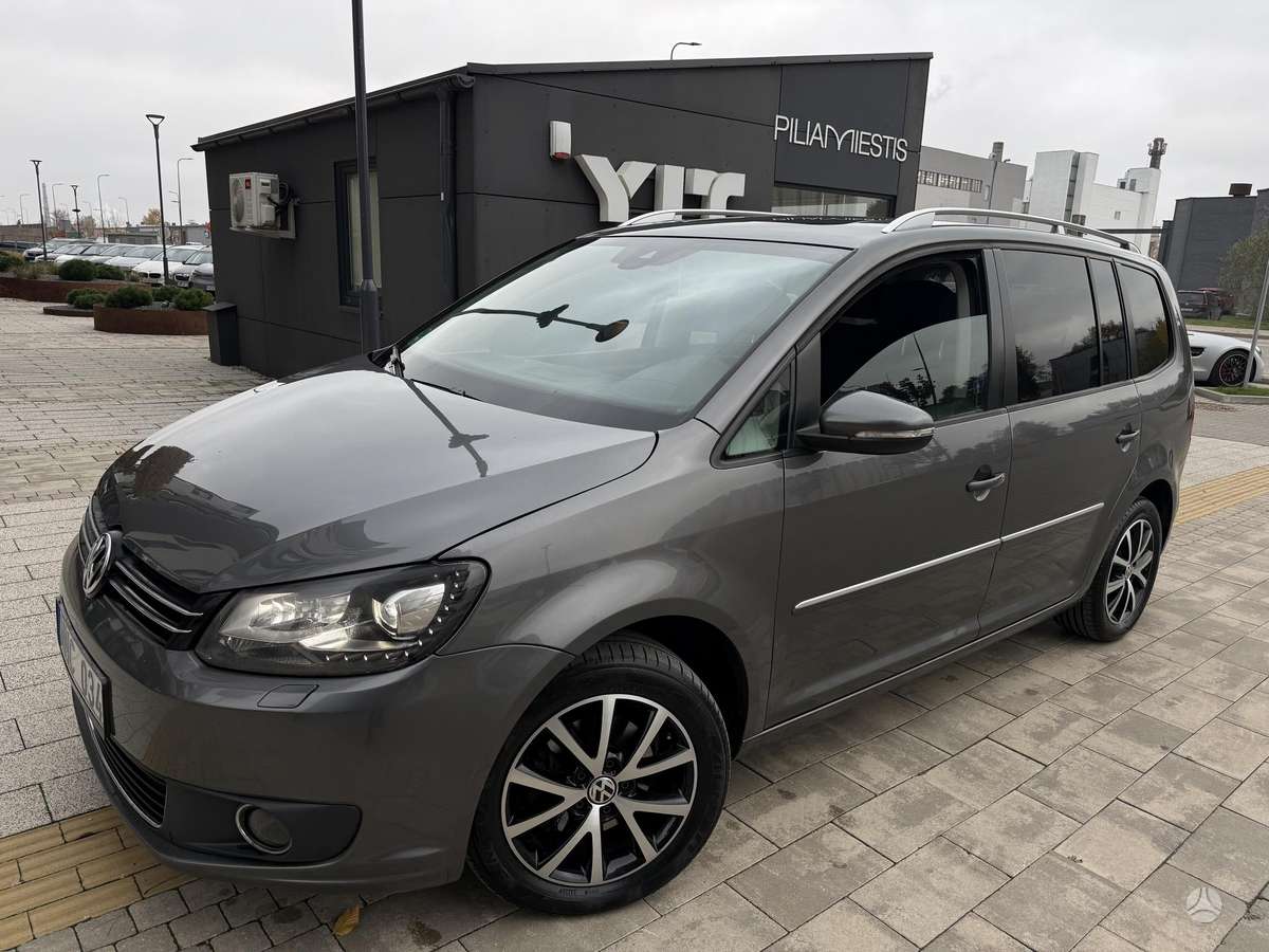 Volkswagen Touran 2012 — photo 7