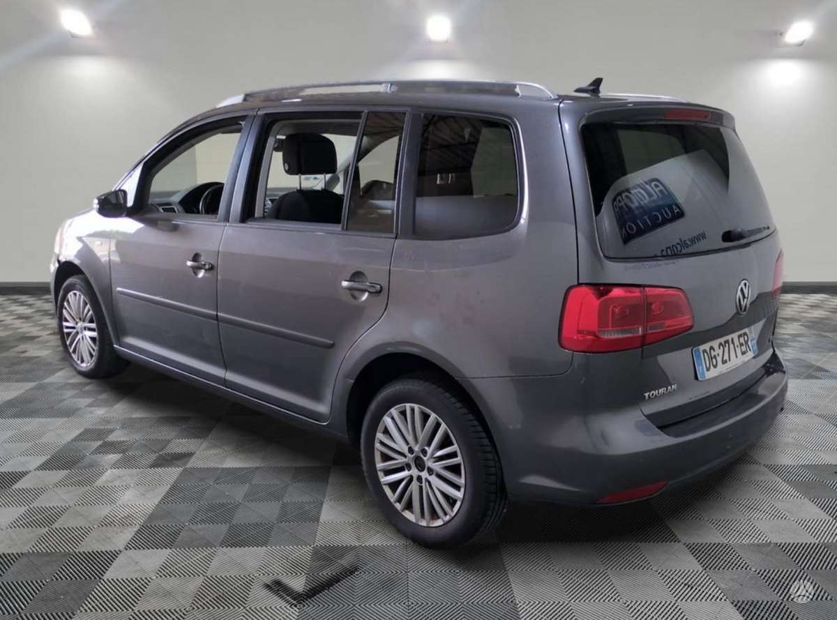 Volkswagen Touran 2014 — photo 5