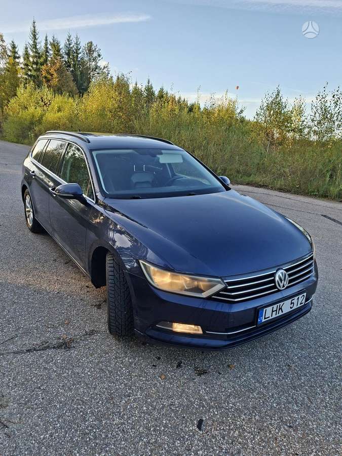 Volkswagen Passat 2015 — interior