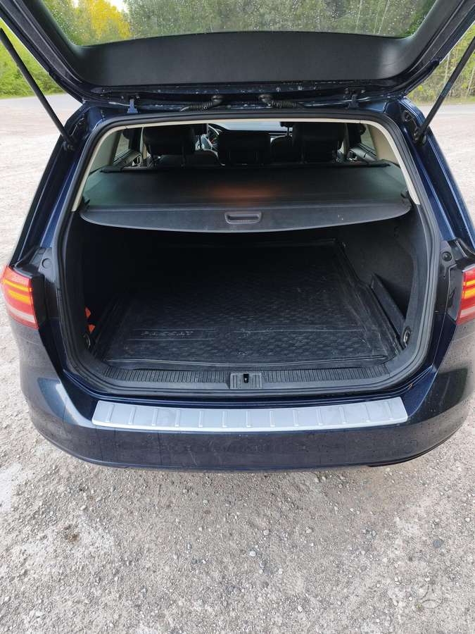 Volkswagen Passat 2015 — photo 9