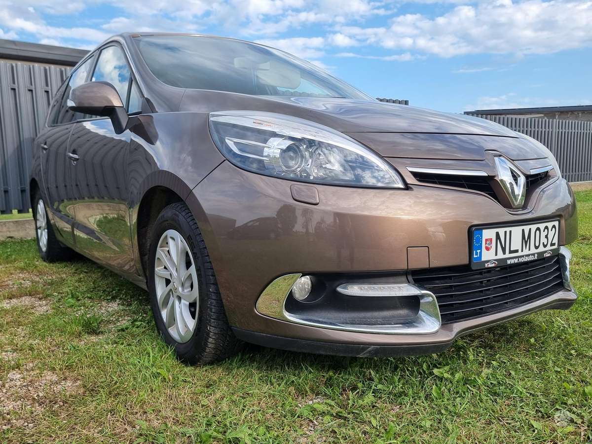 Renault Grand 2013 — rear view