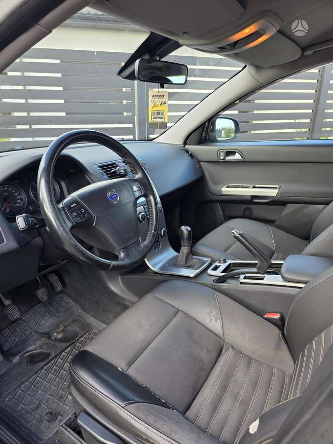 Volvo V50 2007 — photo 6