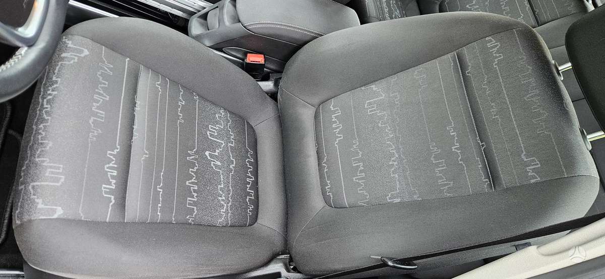 Opel Meriva 2014 — photo 11