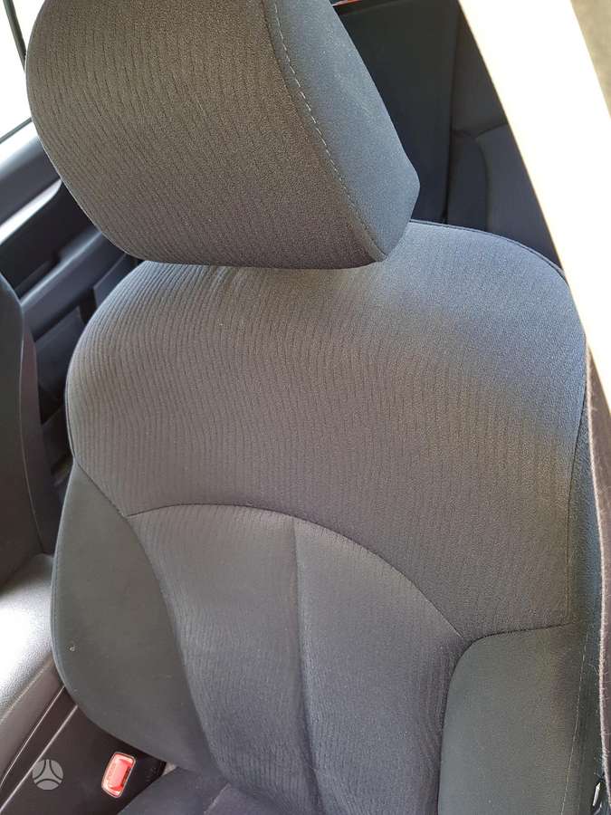 Subaru Outback 2011 — photo 6