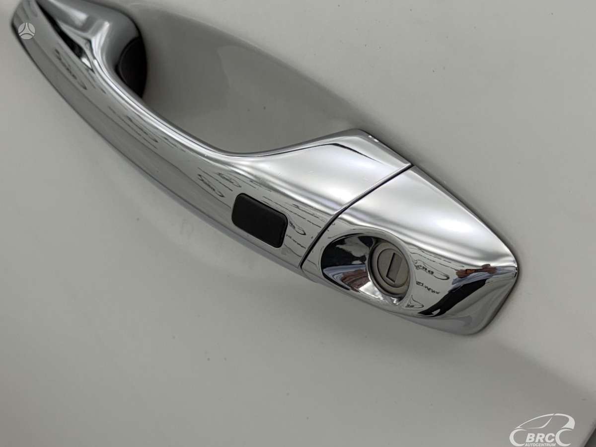 Hyundai Santa 2013 — photo 21