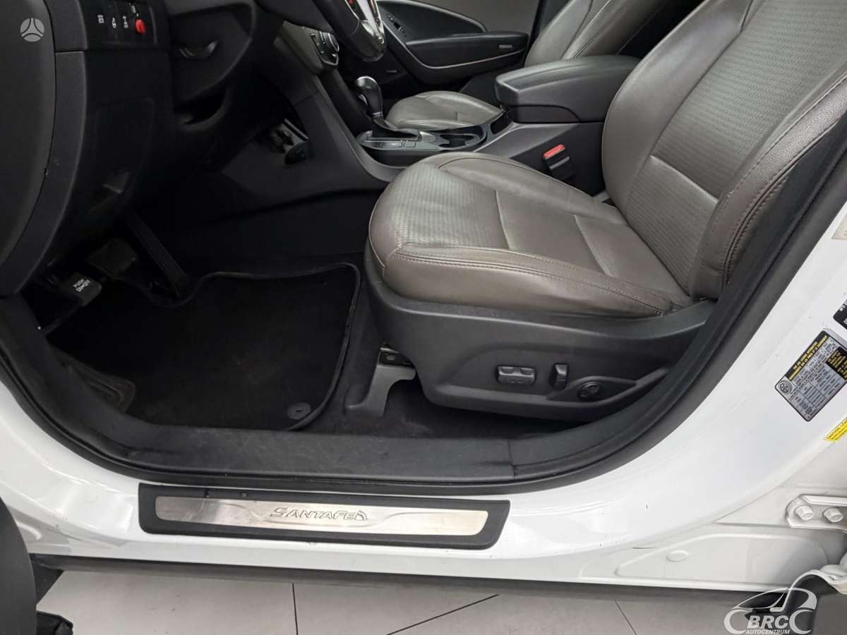 Hyundai Santa 2013 — photo 25