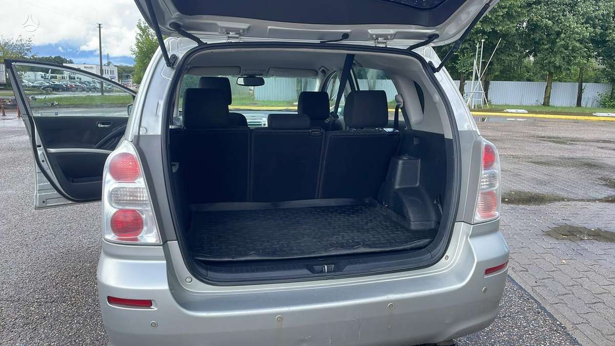 Toyota Corolla 2008 — photo 18