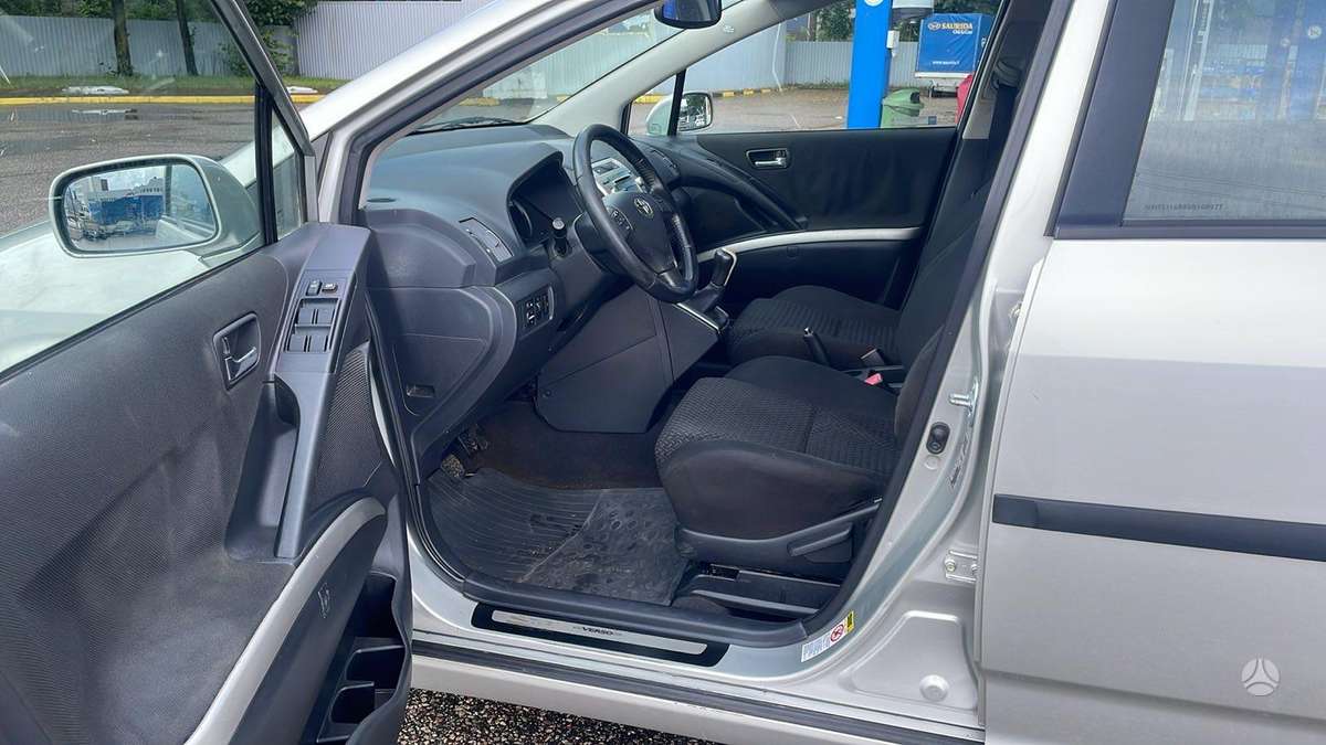 Toyota Corolla 2008 — photo 19