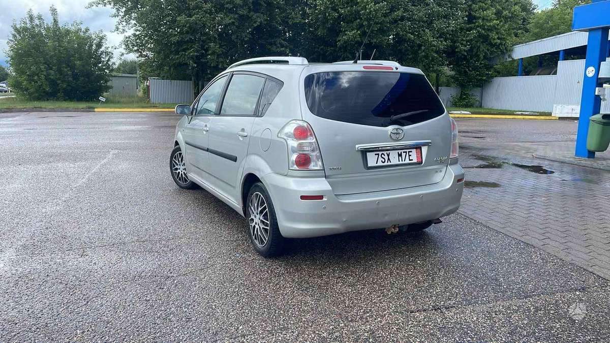 Toyota Corolla 2008 — photo 8