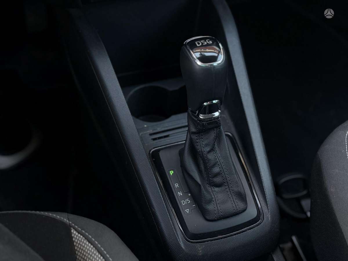 Skoda Fabia 2015 — photo 8