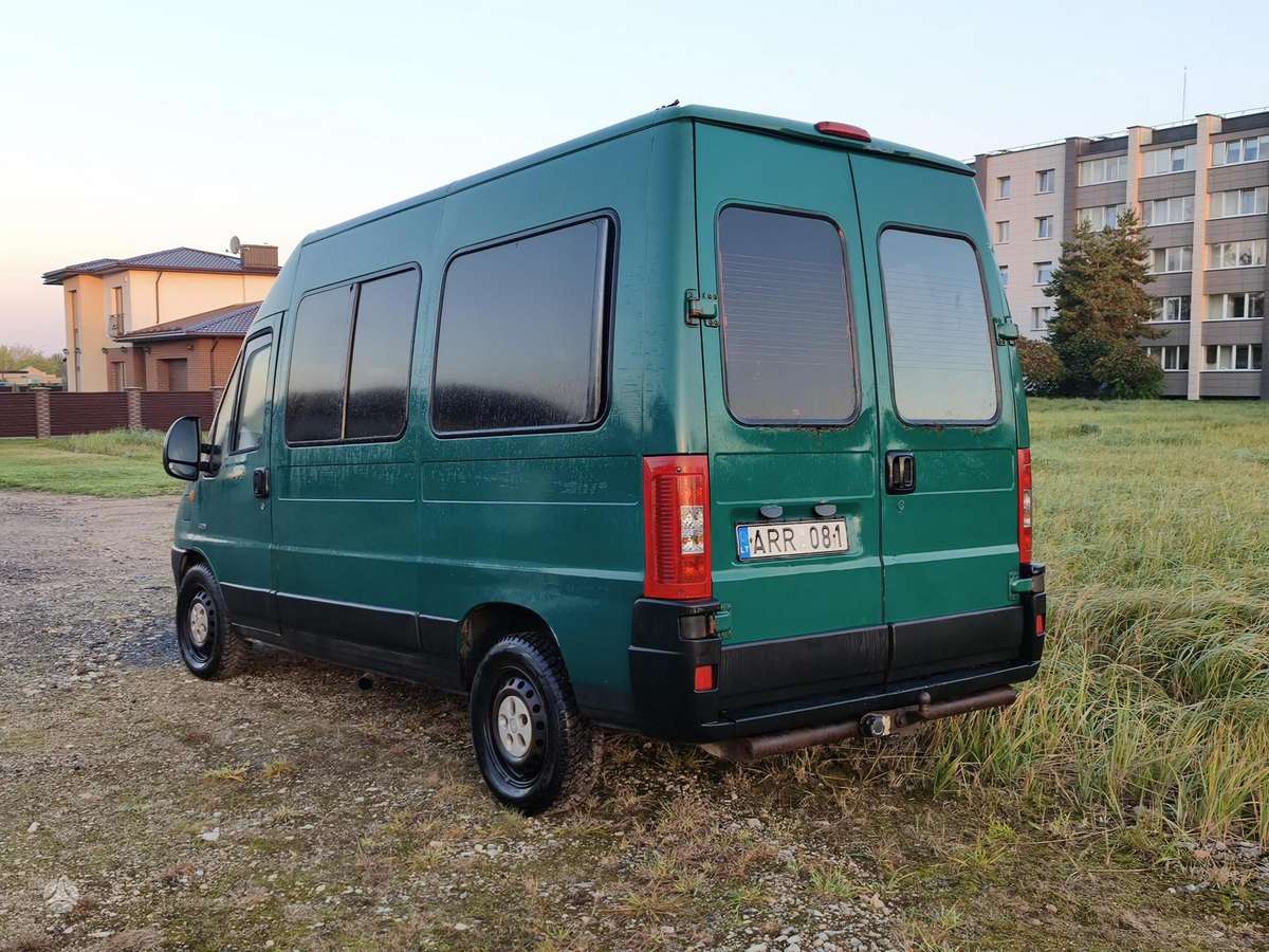 Peugeot Boxer 2005 — салон