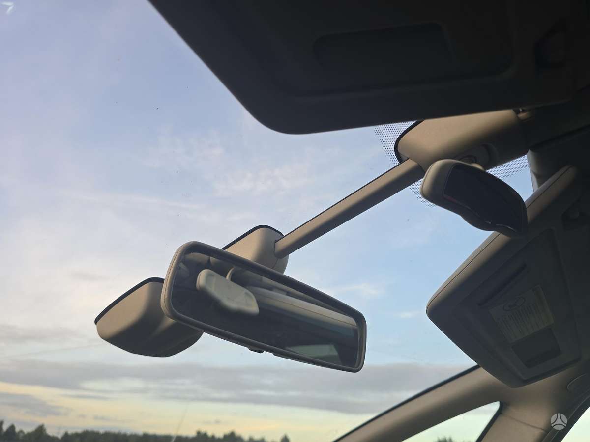 Citroen C4 2009 — photo 15