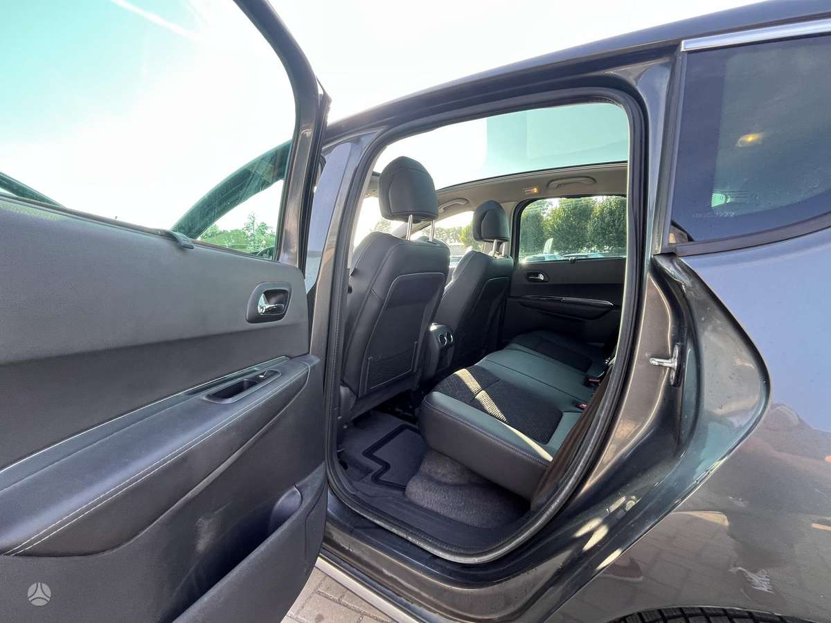 Peugeot 3008 2014 — photo 19