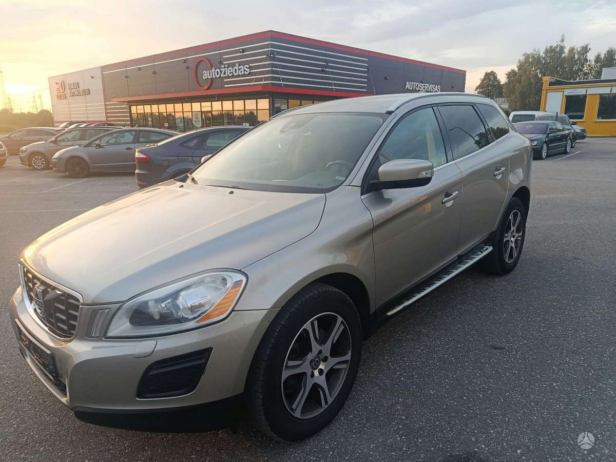Volvo XC60 2011 — авто для ЗСУ з Європи
