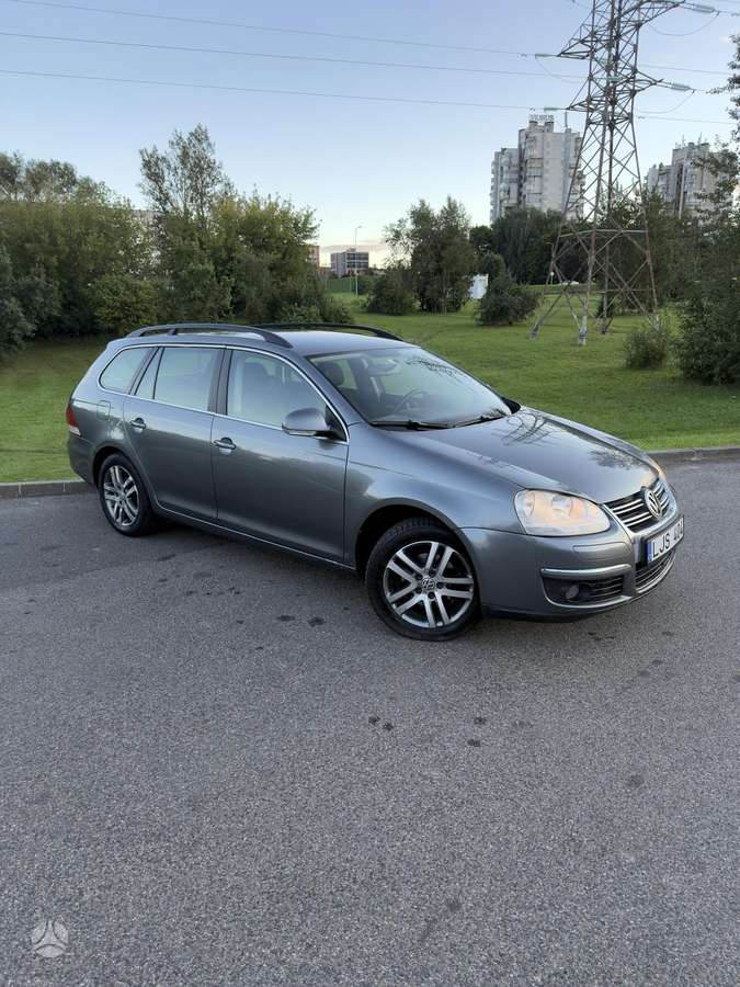 Volkswagen Golf 2008 — interior