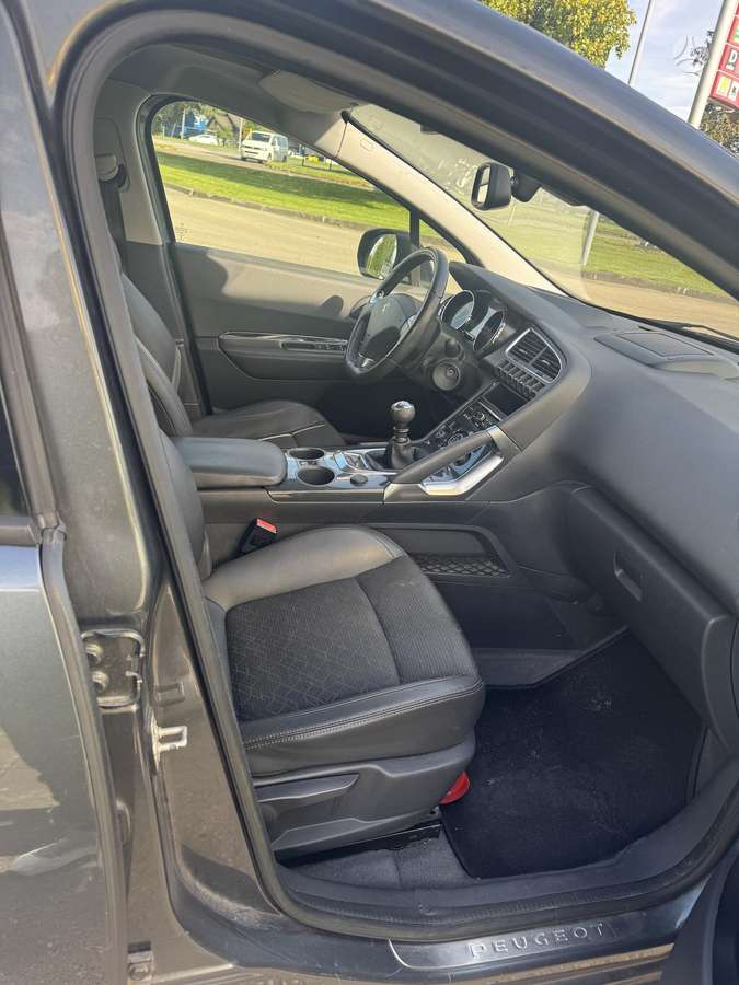 Peugeot 3008 2014 — photo 9