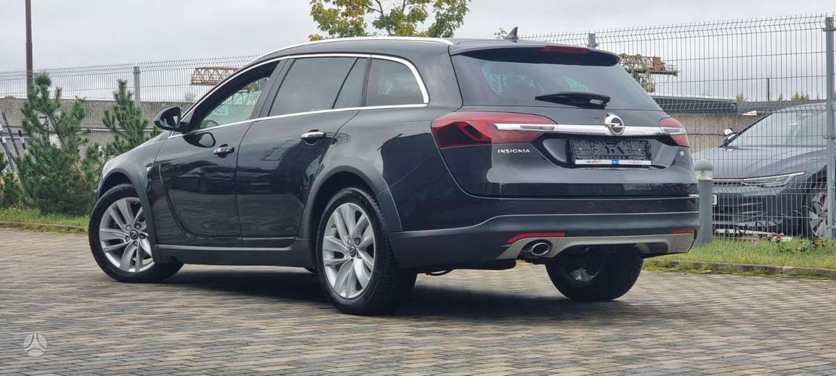 Opel Insignia 2014 — photo 6