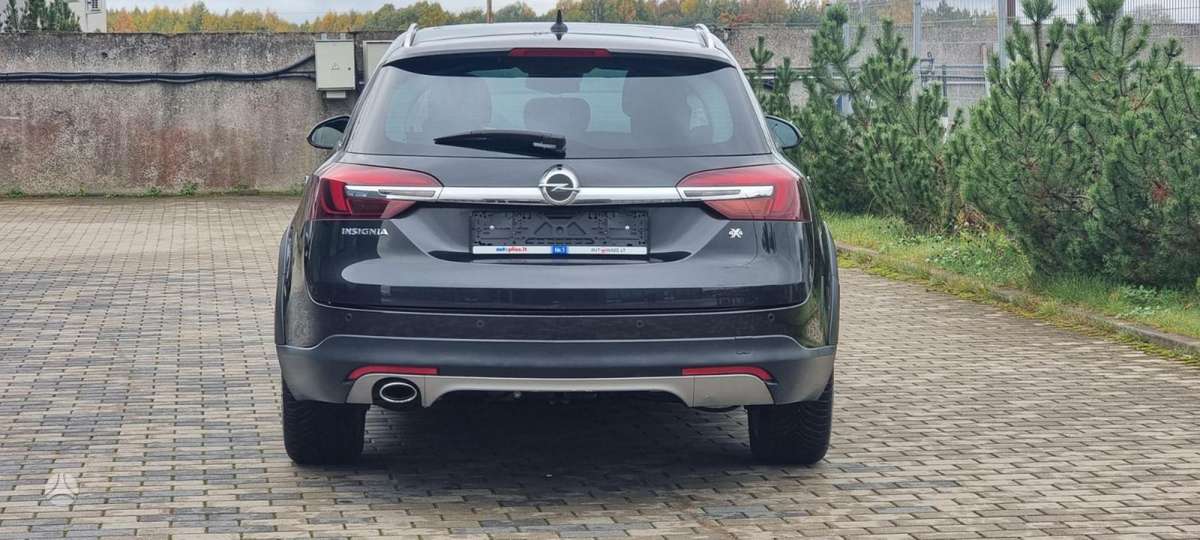 Opel Insignia 2014 — photo 8