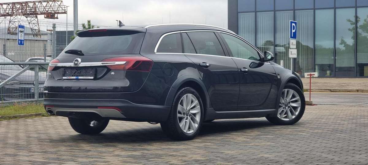 Opel Insignia 2014 — photo 9