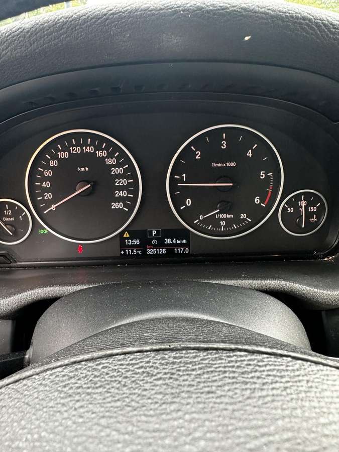 BMW X3 2012 — photo 13