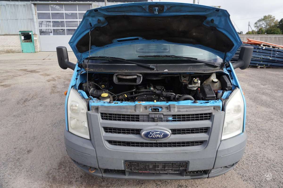 Ford Transit 2011 — фото 18