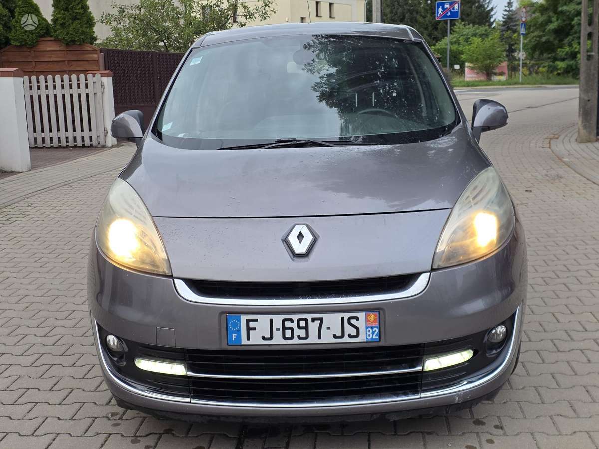 Renault Grand 2012 — photo 10