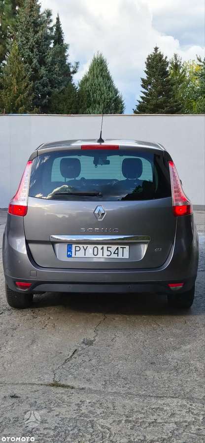 Renault Grand 2012 — rear view