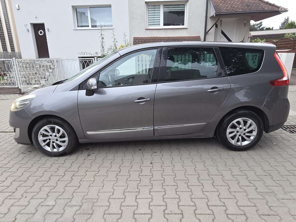 Renault Grand 2012 — photo 7