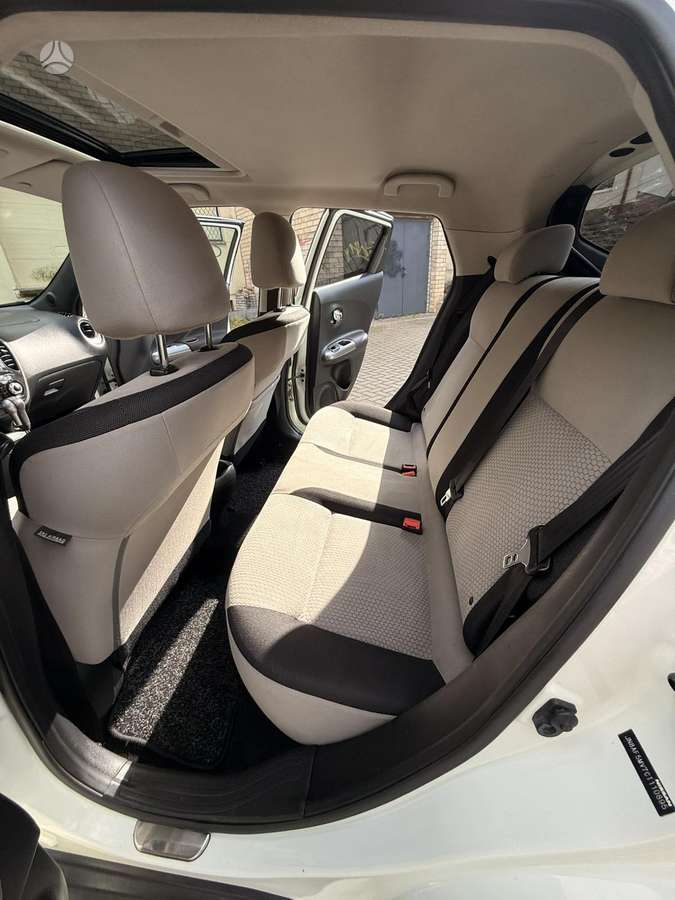 Nissan Juke 2011 — photo 8
