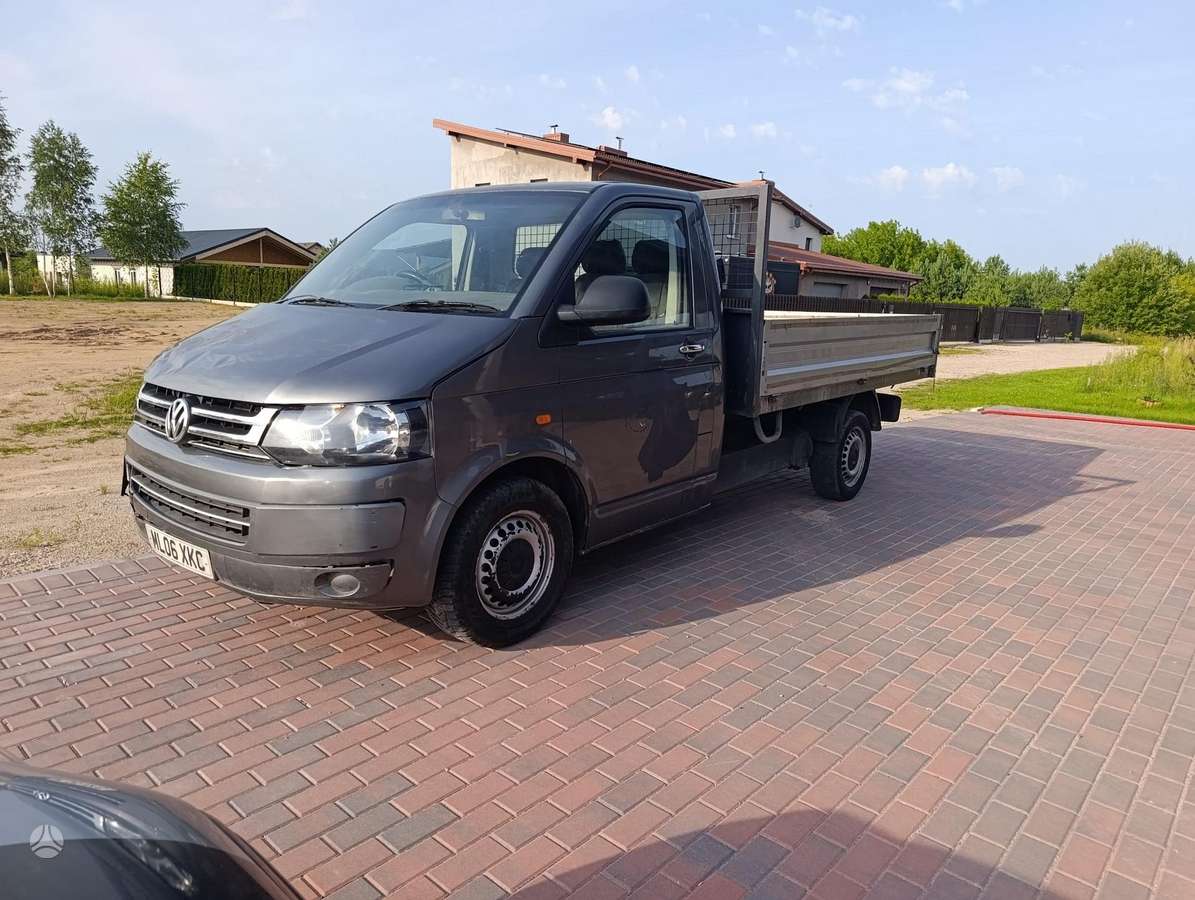 Volkswagen Transporter 2006 — engine 1900 cm³