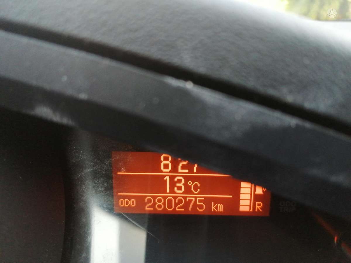 Toyota Verso 2011 — photo 5