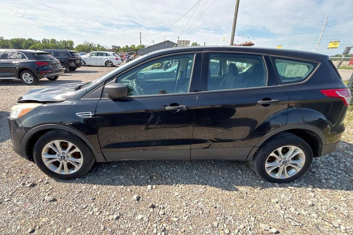 Ford Escape 2014 — салон