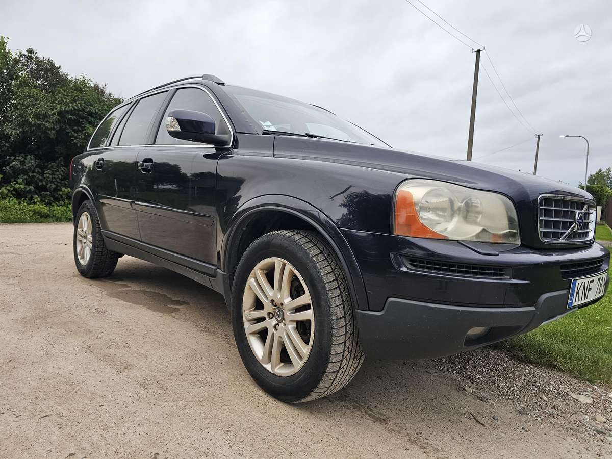 Volvo XC90 2007 — салон