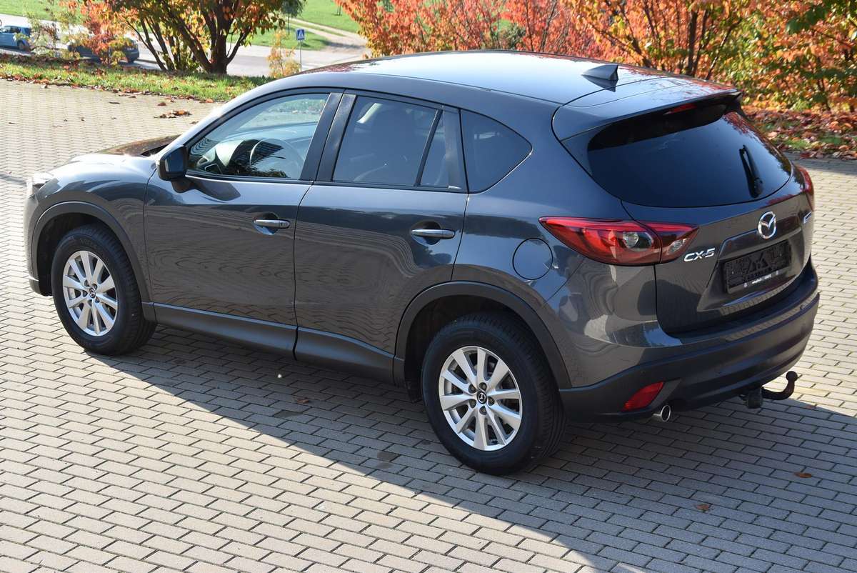 Mazda CX-5 2015 — rear view