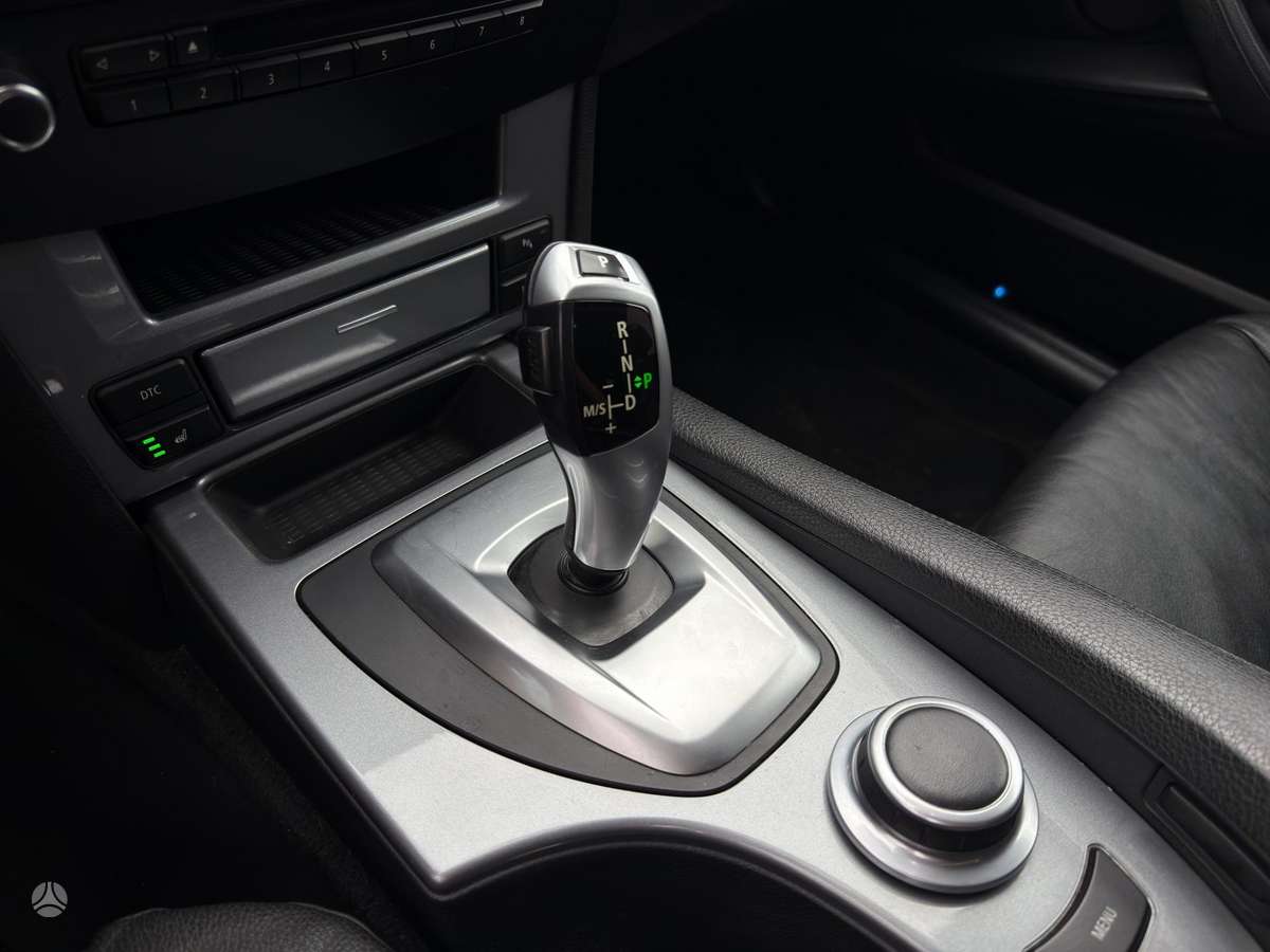 BMW 530 2008 — photo 14