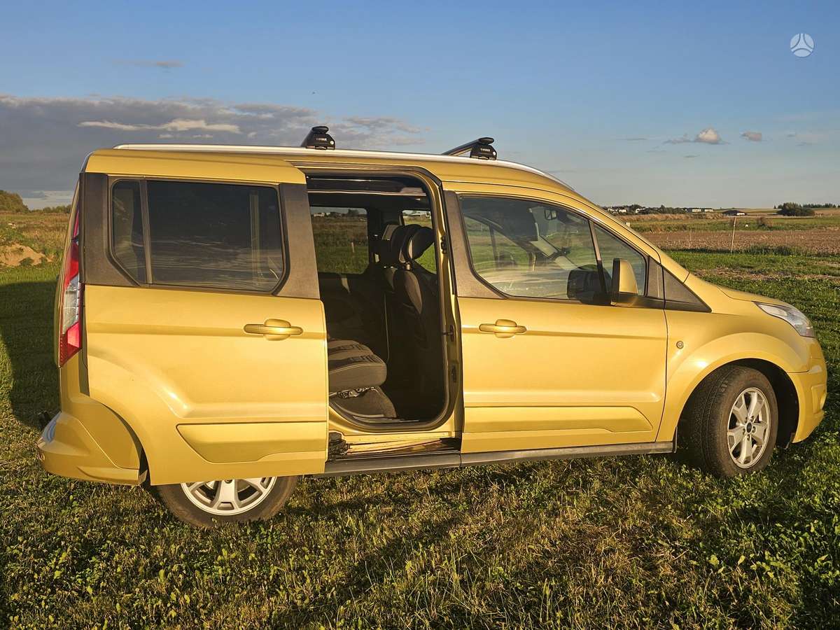 Ford Tourneo 2015 — photo 17