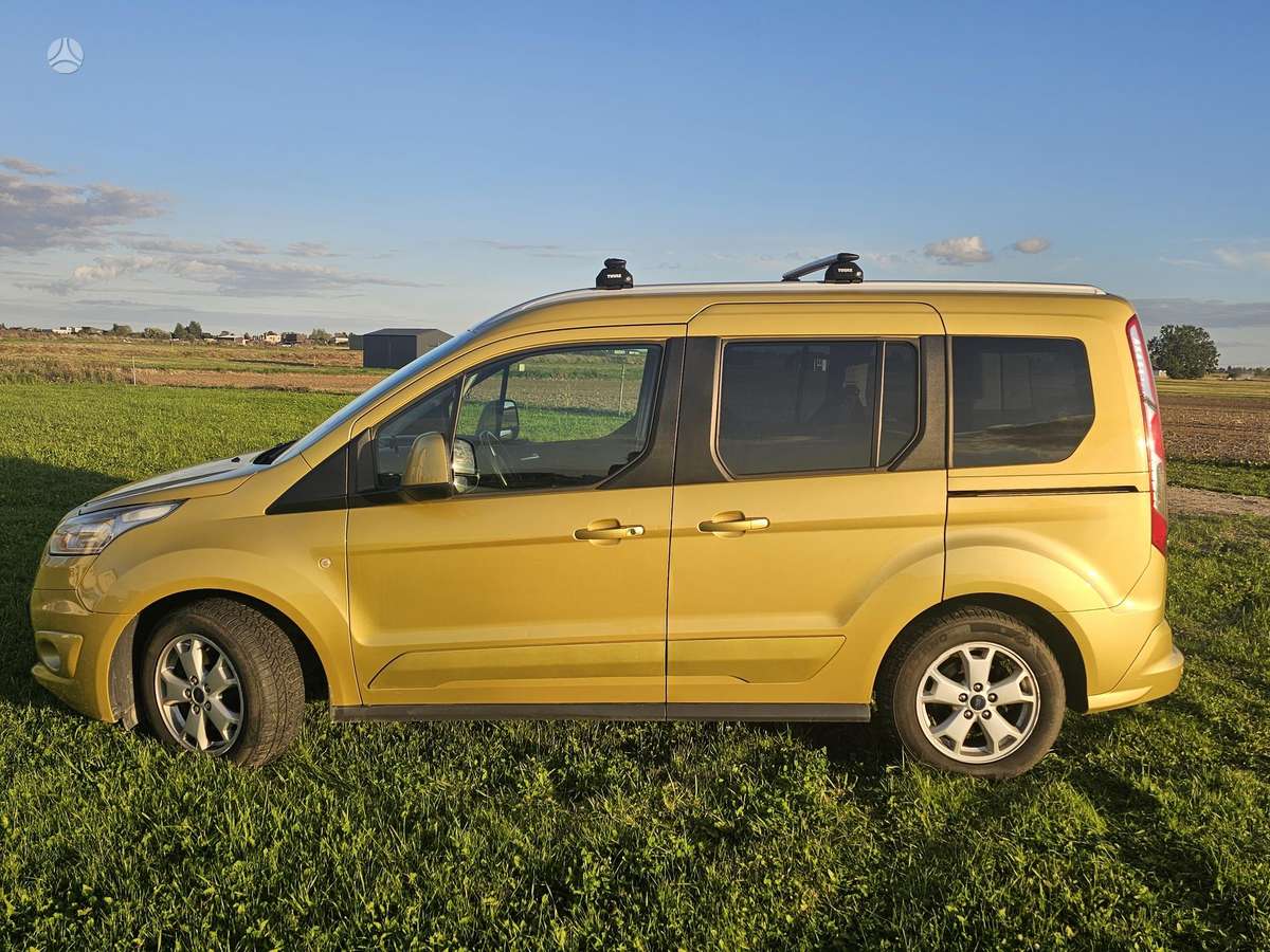 Ford Tourneo 2015 — engine 1560 cm³, 116 HP (85kW)