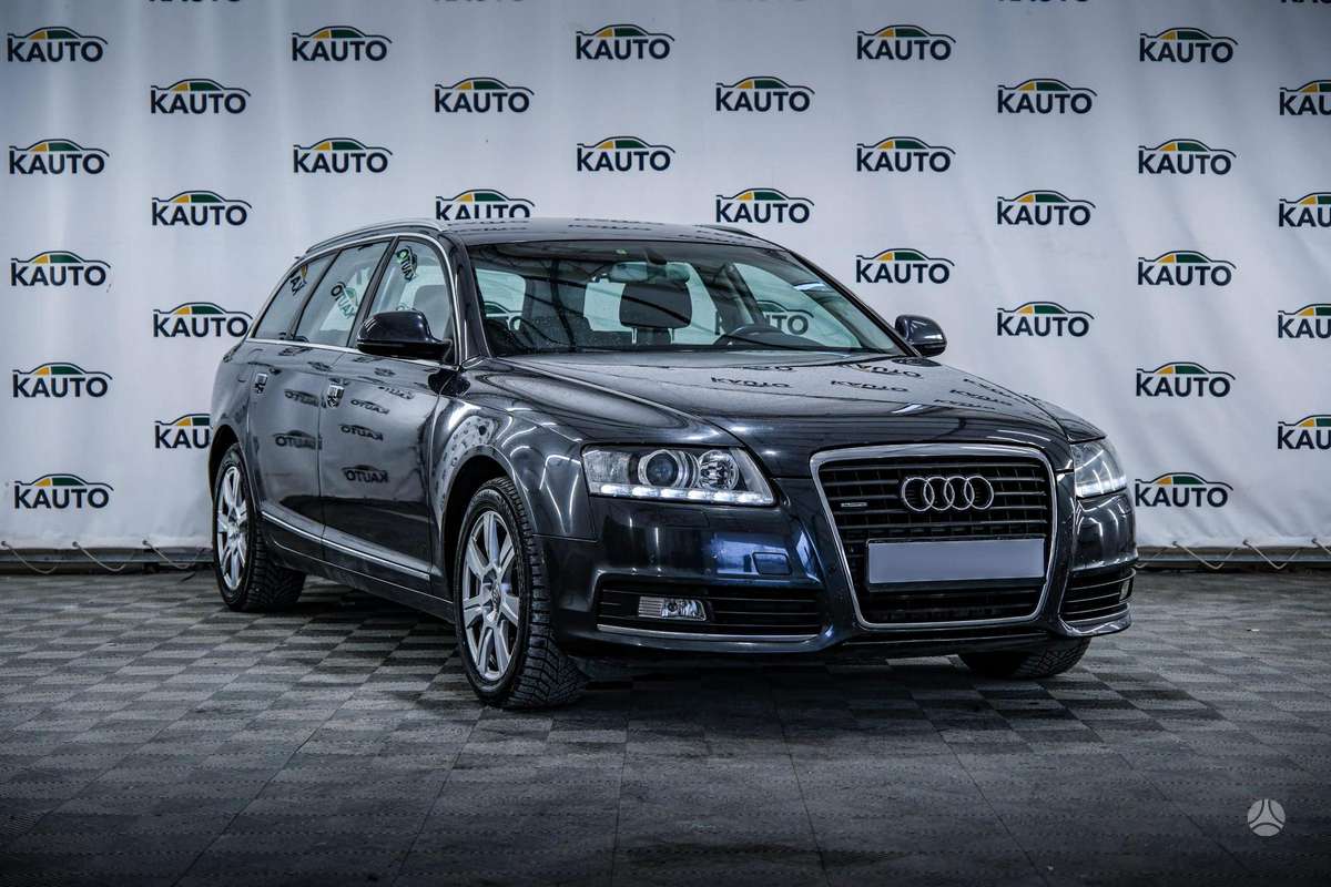 Audi A6 2010 — rear view