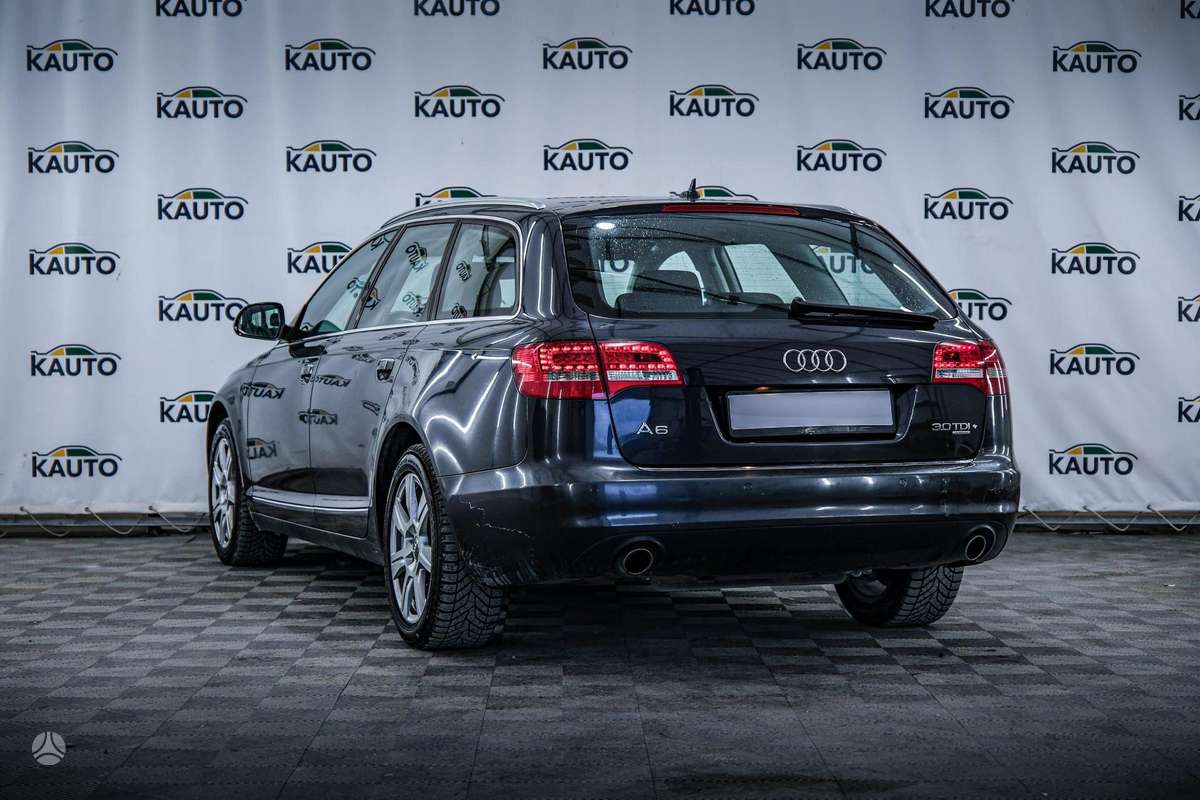 Audi A6 2010 — engine 3000 cm³, 239 HP (176kW)