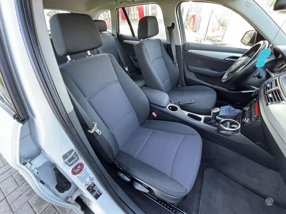 BMW X1 2013 — фото 16