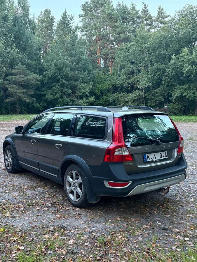 Volvo XC70, 2008 — vehicle for AFU from Europe