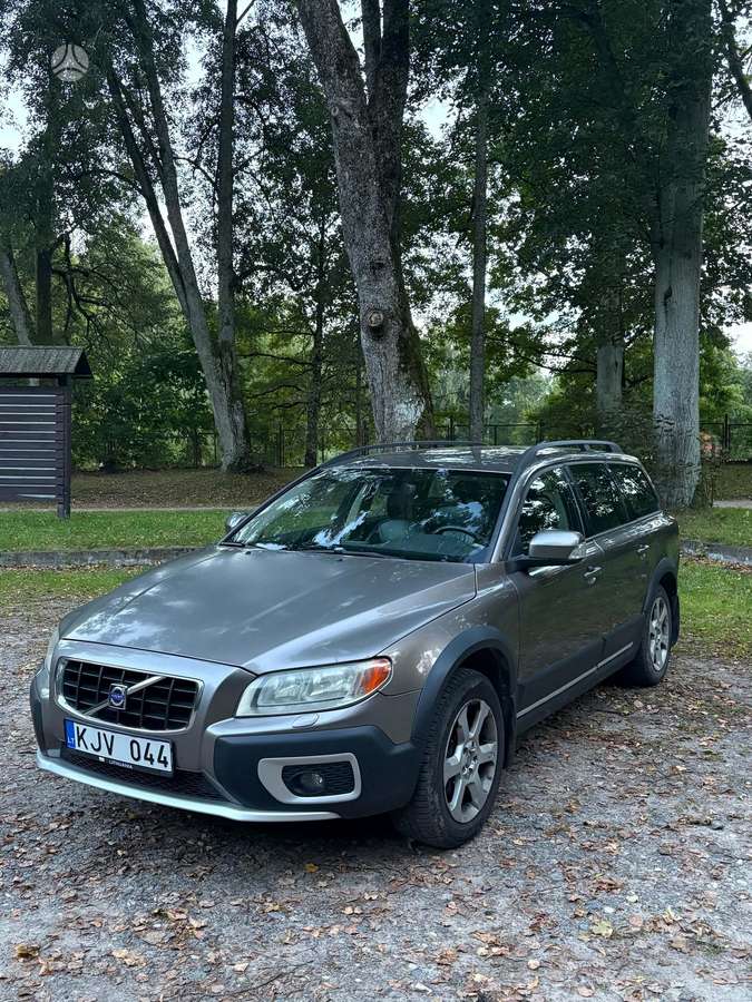 Volvo XC70 2008 — photo 11
