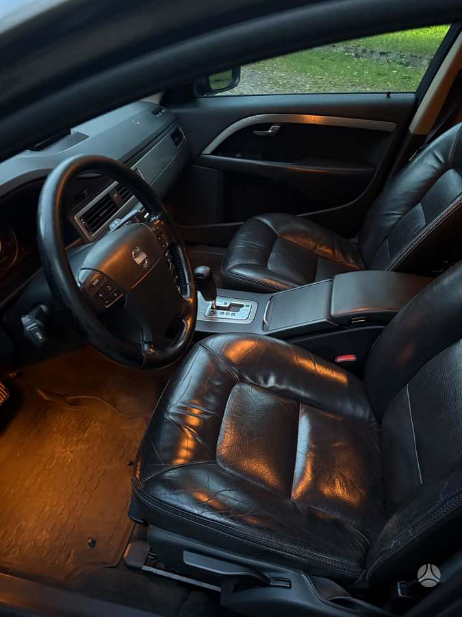 Volvo XC70 2008 — photo 8