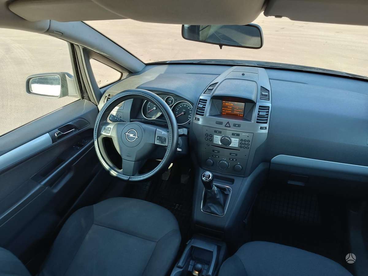 Opel Zafira 2007 — photo 7
