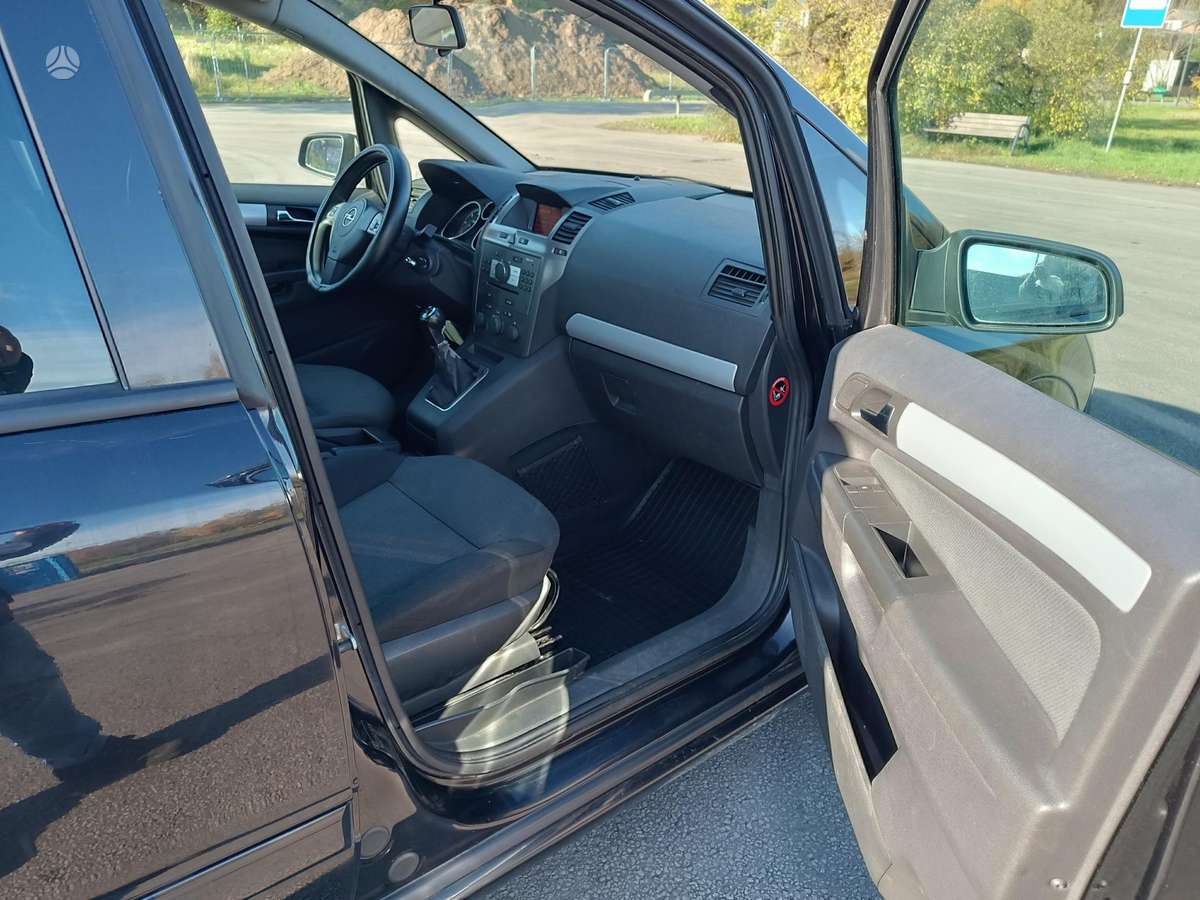 Opel Zafira 2007 — photo 8