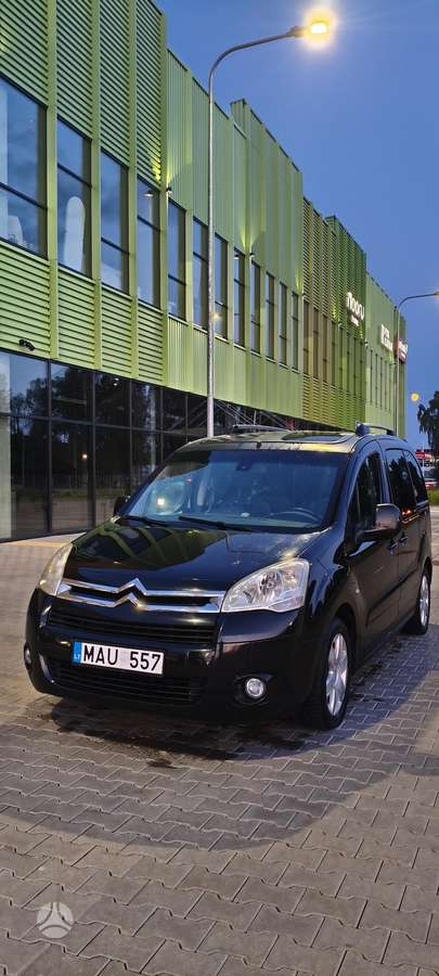 Citroen Berlingo 2011 — photo 12
