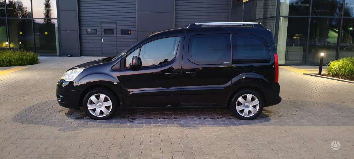 Citroen Berlingo 2011 — photo 13